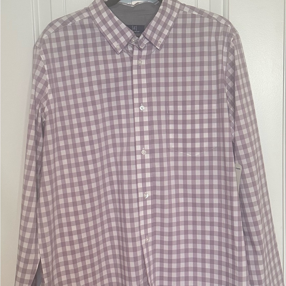 Men’s Classic Fit Lavender and White Dress Shirt